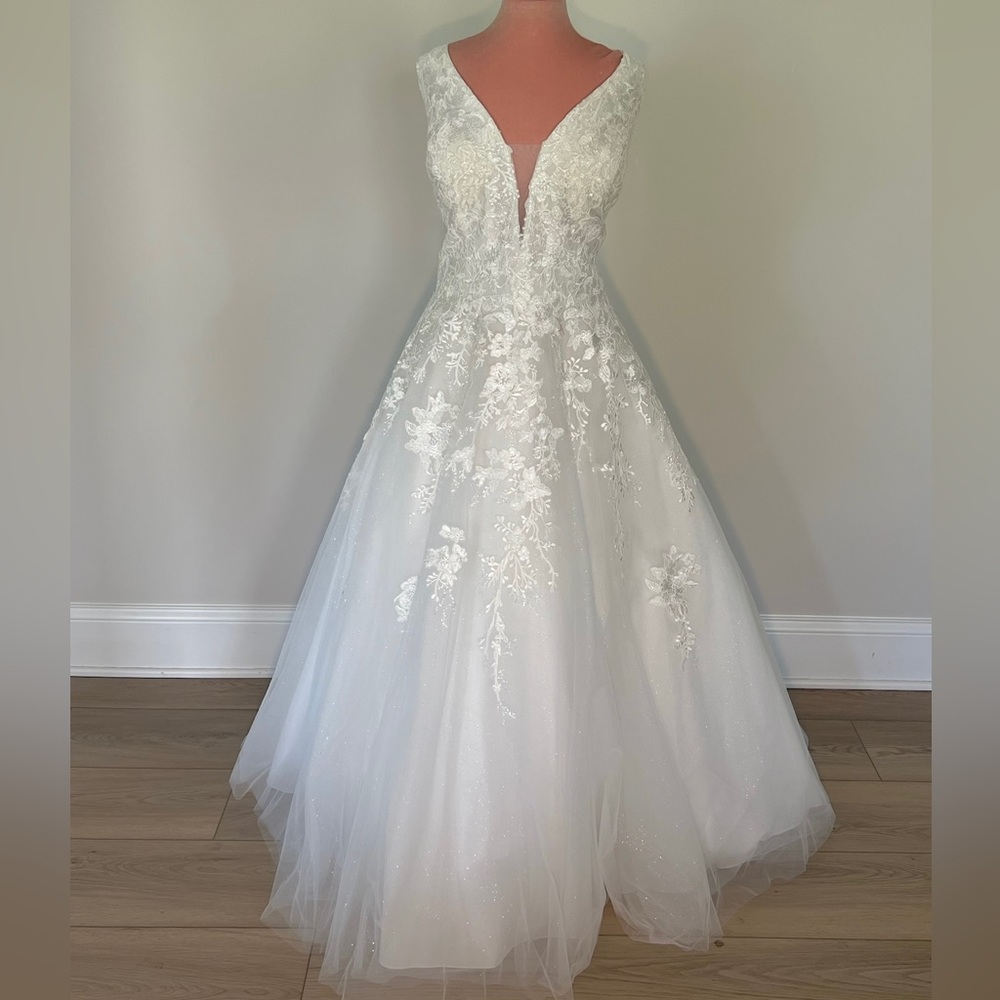 NEW ALANA ROSE Wedding Dress Sz 24